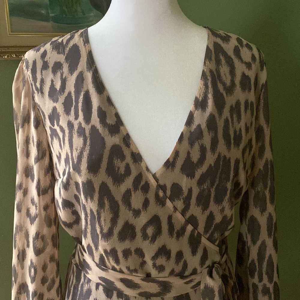Bar III Animal Print Ruffled Wrap Dress sz S - Picture 3 of 13